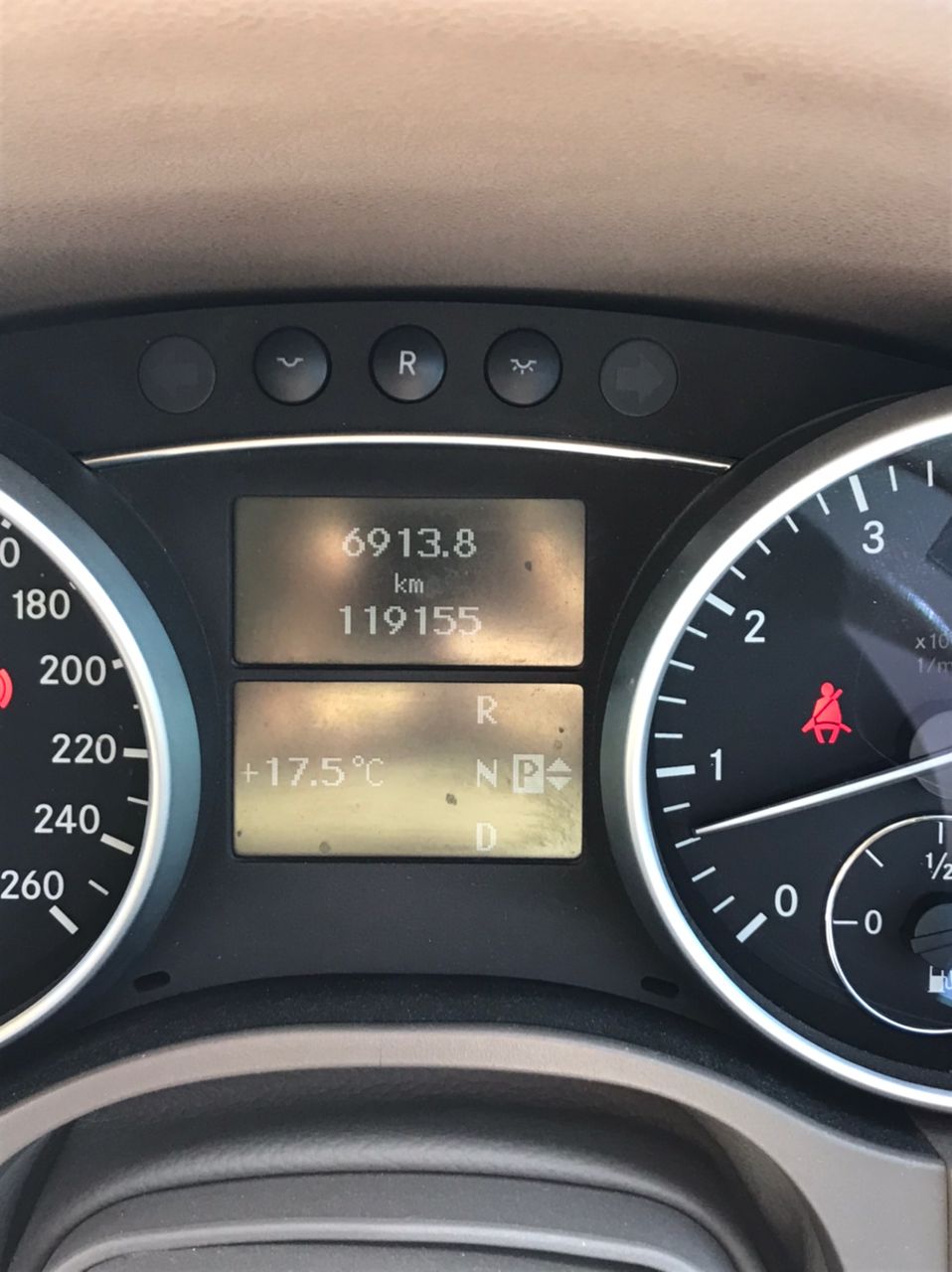 Mercedes-Benz ML 500